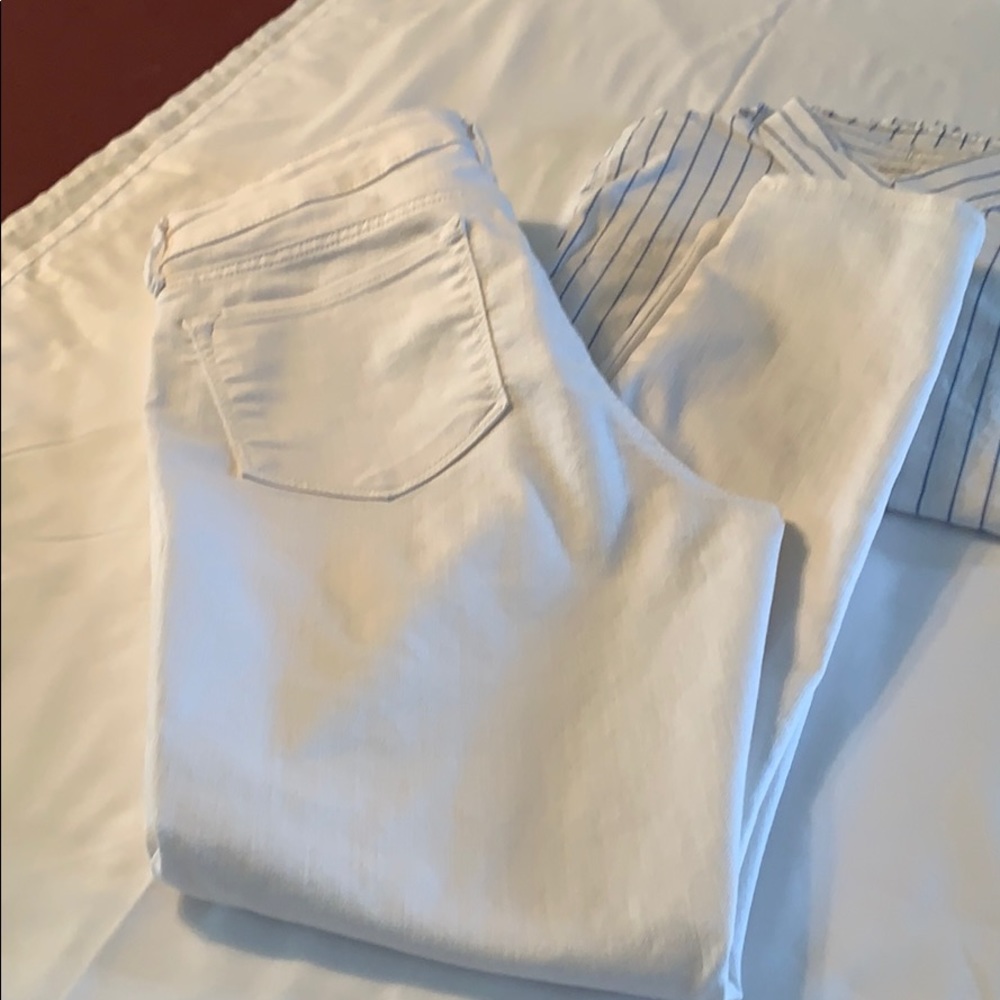 EUC Old Navy Rockstar Ankle Jeans